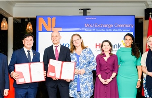  FMO và HDBank ký Biên bản ghi nhớ hợp tác đầu tư  