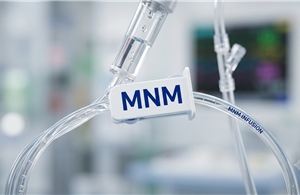 Hà Nội cảnh báo dịch vụ truyền NMN, NAD+ và tế bào gốc chưa được cấp phép 