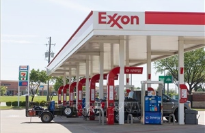 Giá dầu Brent tăng vượt ngưỡng 112 USD/thùng