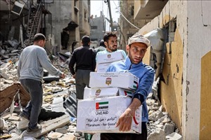Hàng viện trợ vào Gaza tăng nhẹ
