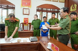 Phá chuyên án ma túy, bắt 1 đối tượng, thu giữ 4 bánh heroin