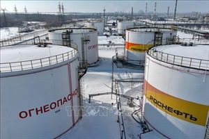Nga vất vả thu tiền bán dầu do các ngân hàng nước ngoài sợ bị Mỹ trừng phạt