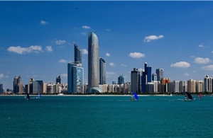 Thủ đô của UAE vẫn bơm mạnh tiền cho du lịch bất chấp cuộc chiến với Iran
