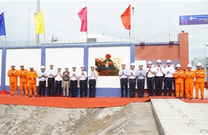 EVNSPC gắn biển hai công trình chào mừng Đại hội đại biểu Đảng bộ EVN