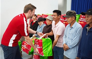 Bivina  hỗ trợ gần 1.8 tỷ đồng cho 3.000 người dân miền Trung khắc phục hậu quả lũ lụt