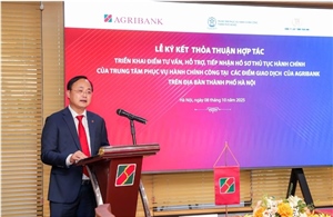 Đồng hành hỗ trợ người dân thực hiện dịch vụ công tại điểm giao dịch Agribank