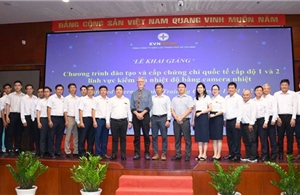 EVNHCMC khai giảng khóa đào tạo quốc tế kiểm tra bằng camera nhiệt