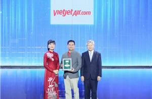 Vietjet, FPT trong top &#39;Nơi làm việc tốt nhất Việt Nam 2025&#39;