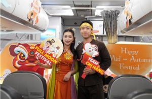 Ngày Tết Trung thu đặc biệt của các bạn nhỏ trên những chuyến bay Vietjet