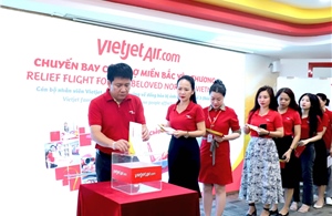 Người Vietjet hướng về miền Bắc yêu thương