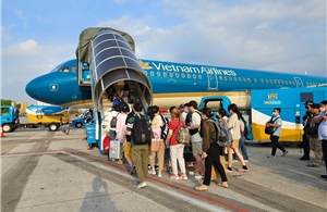 Vietnam Airlines Group mở bán lần đầu 1,5 triệu chỗ dịp Tết Nguyên đán 2025