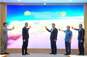 &#39;Chạm thu Hà Nội&#39; - Hành trình cảm xúc cùng Vietnam Airlines