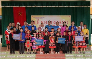 Một ngày khai giảng đặc biệt với học sinh Trường Tiểu học 19/8