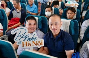 Bay tới Hà Nội kết nối vẻ đẹp mùa thu Thủ đô với thông điệp xanh cùng Vietnam Airlines