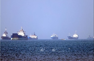 Iran tuyên bố là bên duy nhất kiểm soát eo biển Hormuz trong 30 ngày tới