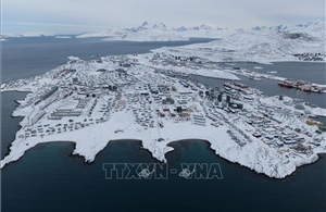 Biến đổi khí hậu: Đảo băng Greenland bước vào mùa cháy sớm 