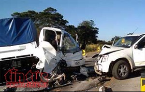Tai nạn giao thông liên hoàn 6 xe ô tô trên cao tốc Nội Bài - Lào Cai