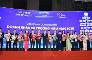 Hội Doanh nhân Sài Gòn vinh danh các ‘Doanh nhân và Thương hiệu’ tiêu biểu