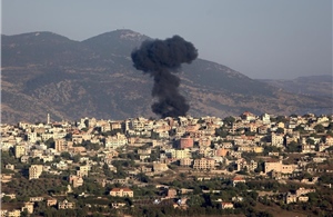 Israel liên tiếp không kích, nã pháo vào ngoại ô thủ đô Beirut của Liban