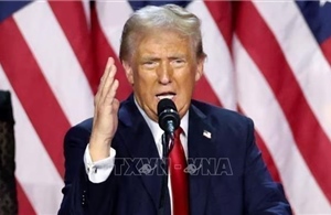 Tổng thống Trump đưa ra đe dọa mới nhất với Iran khi cân nhắc điều thêm tàu sân bay tới Trung Đông