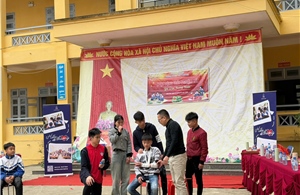 Aware to Care: Hành trình mang ‘kho thuốc cá nhân hóa’ đến y tế học đường