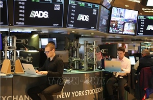 Thị trường chứng khoán Phố Wall tăng nhẹ sau báo cáo việc làm khởi sắc