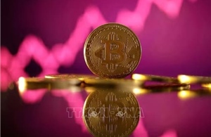 Bitcoin duy trì đà tăng sau khi dứt chuỗi 5 tháng giảm liên tiếp