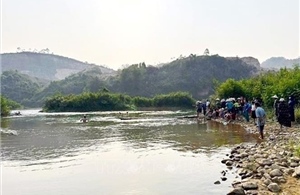 Cảnh báo hiểm họa tắm sông sau vụ 3 thiếu niên đuối nước ở Lạng Sơn