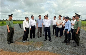 Khẩn trương tăng khai thác cát cho cao tốc Châu Đốc - Cần Thơ - Sóc Trăng