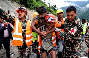 Nepal: Đẩy mạnh nhận dạng nạn nhân, phục hồi hạ tầng thiết yếu sau lũ quét