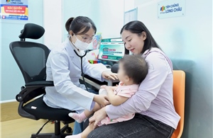 Chuyên gia cảnh báo: Khói thuốc thụ động làm tăng nguy cơ mắc não mô cầu ở trẻ