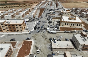 Qatar và Thổ Nhĩ Kỳ hỗ trợ tái định cư cho những người di dời khỏi miền Bắc Syria