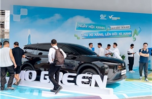 Đổi xe xăng cũ lấy xe điện VinFast tại Hà Nội: Tài xế dịch vụ nhận ưu đãi kép với Limo Green