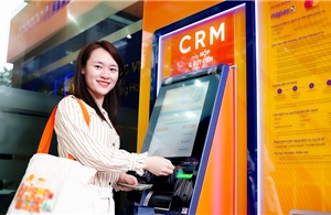 Máy CRM và bước đệm hợp kênh: Bài học từ Santander đến SHB