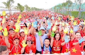 Hơn 21.000 người lập kỷ lục trên đường chạy &#39;Việt Nam Tôi Đó&#39;
