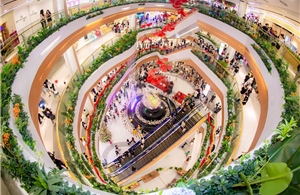 Vincom Mega Mall Royal Island tung loạt ưu đãi hấp dẫn khởi động mùa lễ hội - mua sắm cuối năm