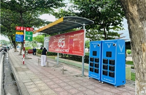 VinFast ra mắt 4 mẫu xe máy điện mới, hoàn thiện lắp đặt 4.500 trạm đổi pin đầu tiên