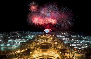 Show diễn 2 kỷ lục Guinness 'Bản giao hưởng Đảo Xanh' lập cú đúp giải thưởng Blooloop Innovation Awards 2025