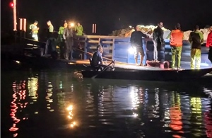 Tai nạn giao thông đường thủy tại Lào Cai, 6 người mất tích