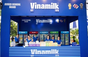 Vinamilk cùng trẻ em tận hưởng ngày hội mùa hè tại Phú Mỹ Hưng
