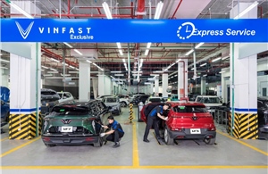 400 xưởng dịch vụ, 150.000 cổng sạc của VinFast xóa băn khoăn 'xe điện có đi được xa'