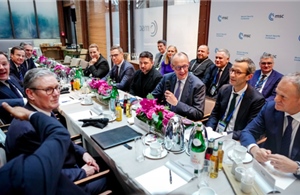 Ngoại trưởng Mỹ đột ngột huỷ tham gia cuộc họp về Ukraine tại Munich