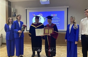 Giáo sư, Tiến sĩ Trần Hồng Thái nhận danh hiệu Tiến sĩ Danh dự Đại học Năng lượng Moskva