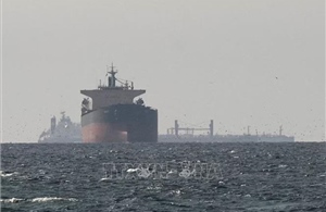 EU phản đối ý tưởng thu phí qua eo biển Hormuz