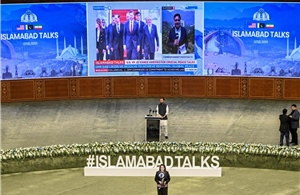 Mỹ và Iran lần đầu đàm phán trực tiếp tại Islamabad sau khi chiến tranh bùng nổ