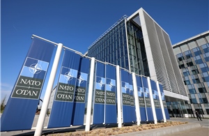 Xuất hiện sự thay đổi mang tính lịch sử về quyền chỉ huy tác chiến trong NATO