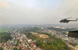 Ngắm thung lũng Mường Thanh từ trực thăng của Không quân Việt Nam