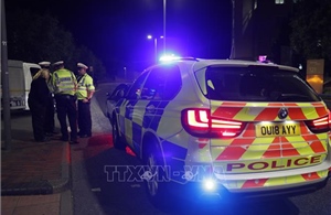Ô tô lao vào đám đông tại trung tâm Derby (Anh), nhiều người bị thương