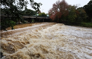 Bão Vaianu đổ bộ New Zealand với lượng mưa lớn