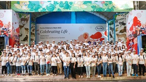Roche Việt Nam tổ chức hoạt động “Đi bộ vì Trẻ em” nhằm hỗ trợ trẻ có hoàn cảnh khó khăn